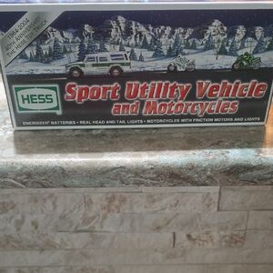 Hess Sport Utility Vehicle and Motorcycles Toy Set - Green and White.